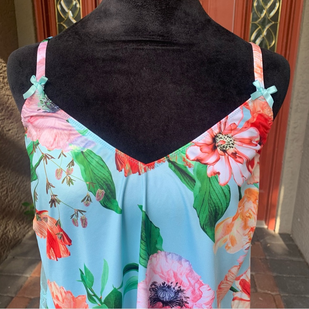 Cottagecore Coquette Baby Blue Floral Camisole with Lace Panels - Picture 4 of 7